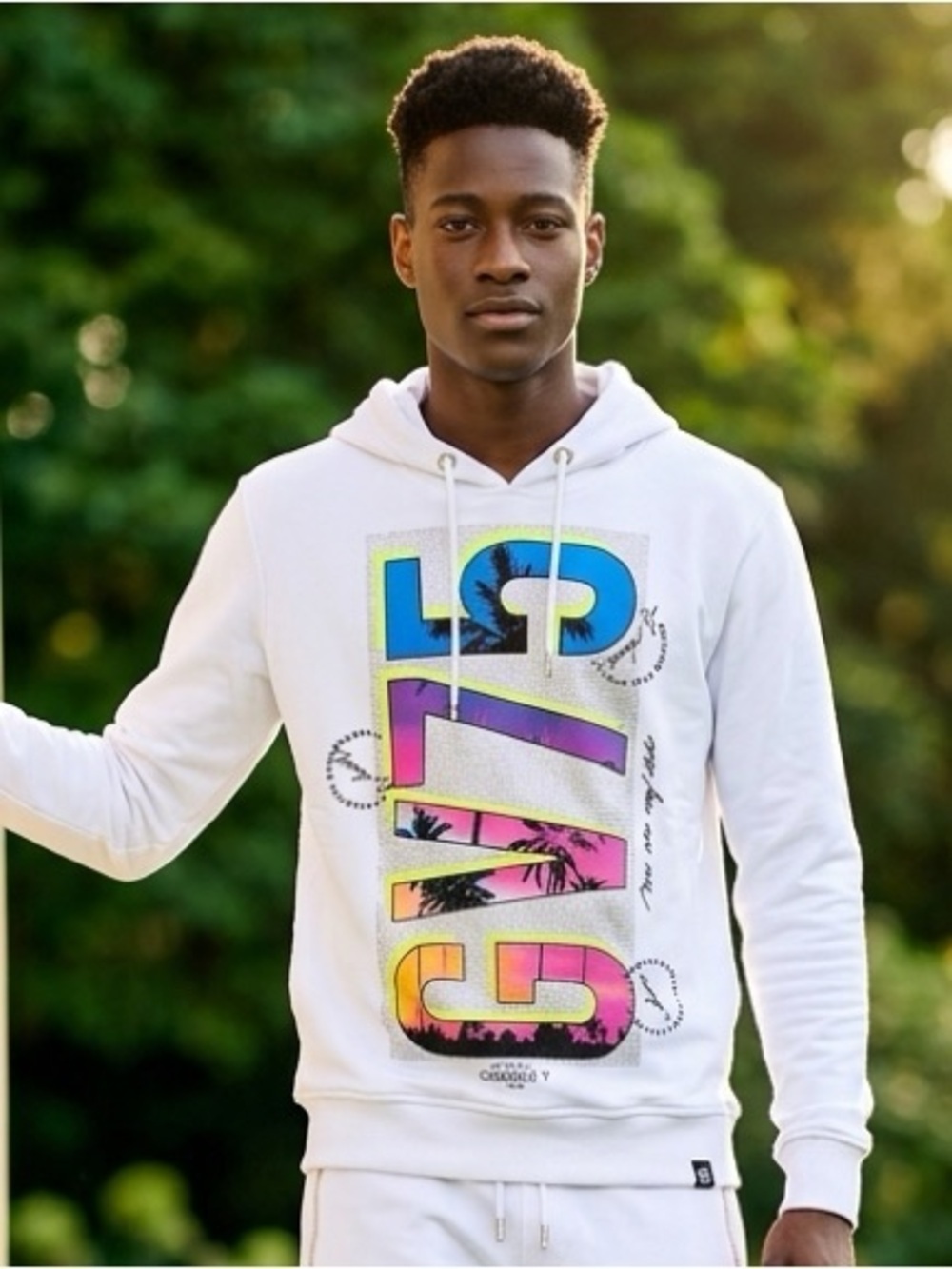 NWT Avenue George V Paris Unisex White Sax Hoodie Embellishment Graphic XL
